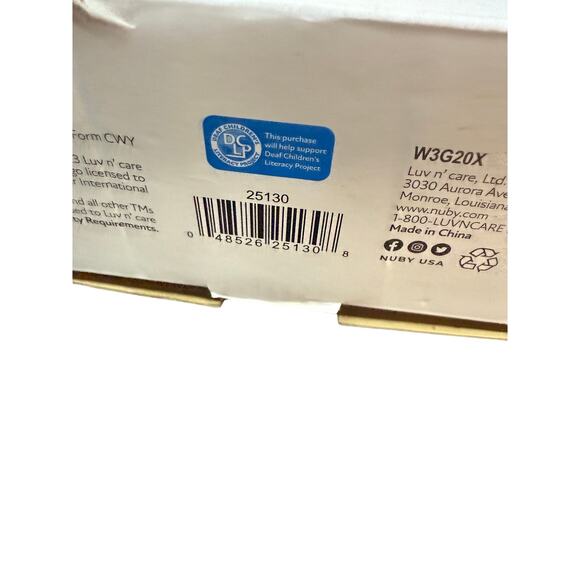 Nuby High Chair Cover Spills and Crumbs Water Resistant Arrow Print - Picture 4 of 6